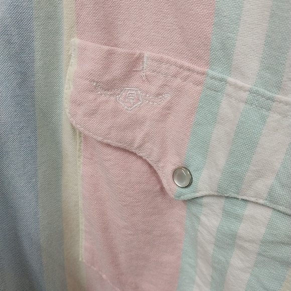 Flying "R" Ranchwear Shirt - Picture 4 of 7